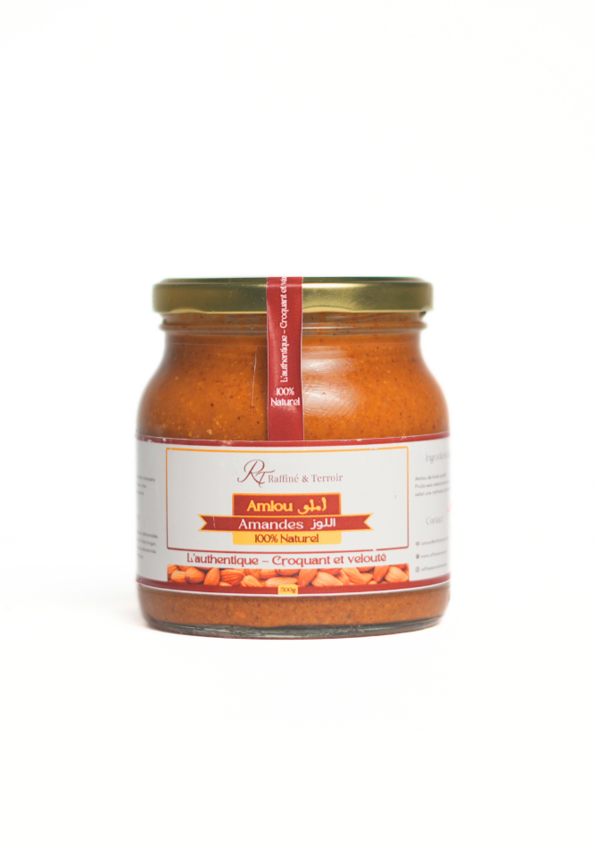 Amlou aux Amandes – Spécialité Marocaine Naturelle L’Amlou aux Amandes est une délicieuse pâte traditionnelle marocaine préparée à base d’amandes grillées, miel naturel et huile d’argan. Un mélange riche et gourmand, idéal pour le petit-déjeuner ou les collations.