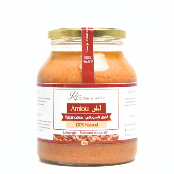 Amlou aux Cacahuètes – Gourmand & Énergétique Une version savoureuse de l’amlou à base de cacahuètes, miel naturel et huile d’argan. Une pâte onctueuse, riche en goût et parfaite pour une énergie naturelle au quotidien.